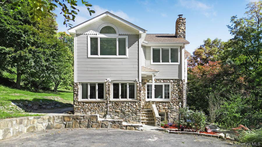 Property photo for 3811 Wood Street, Jefferson Valley, NY
