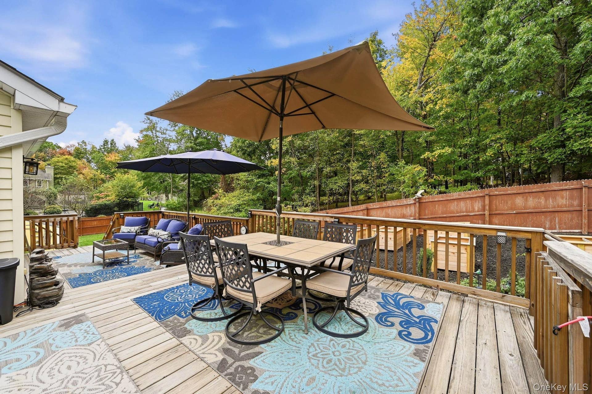 161 Highland Avenue, Monroe, NY 10950 Extend everyday living outdoors with space for dining, entertaining and enjoying the seasons.