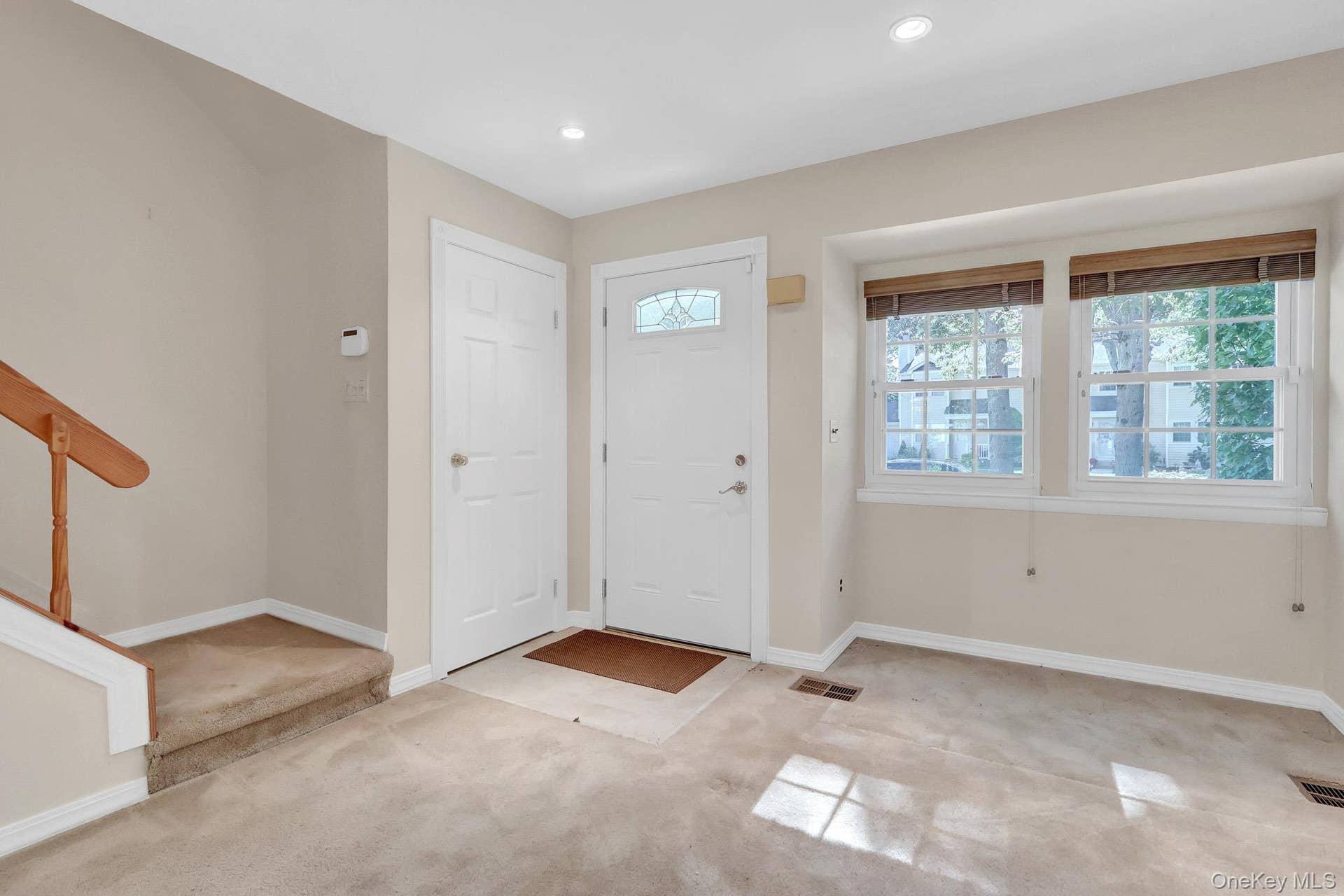 32 Huntington, Yaphank, NY 11980 32 Huntington, Yaphank, NY 11980