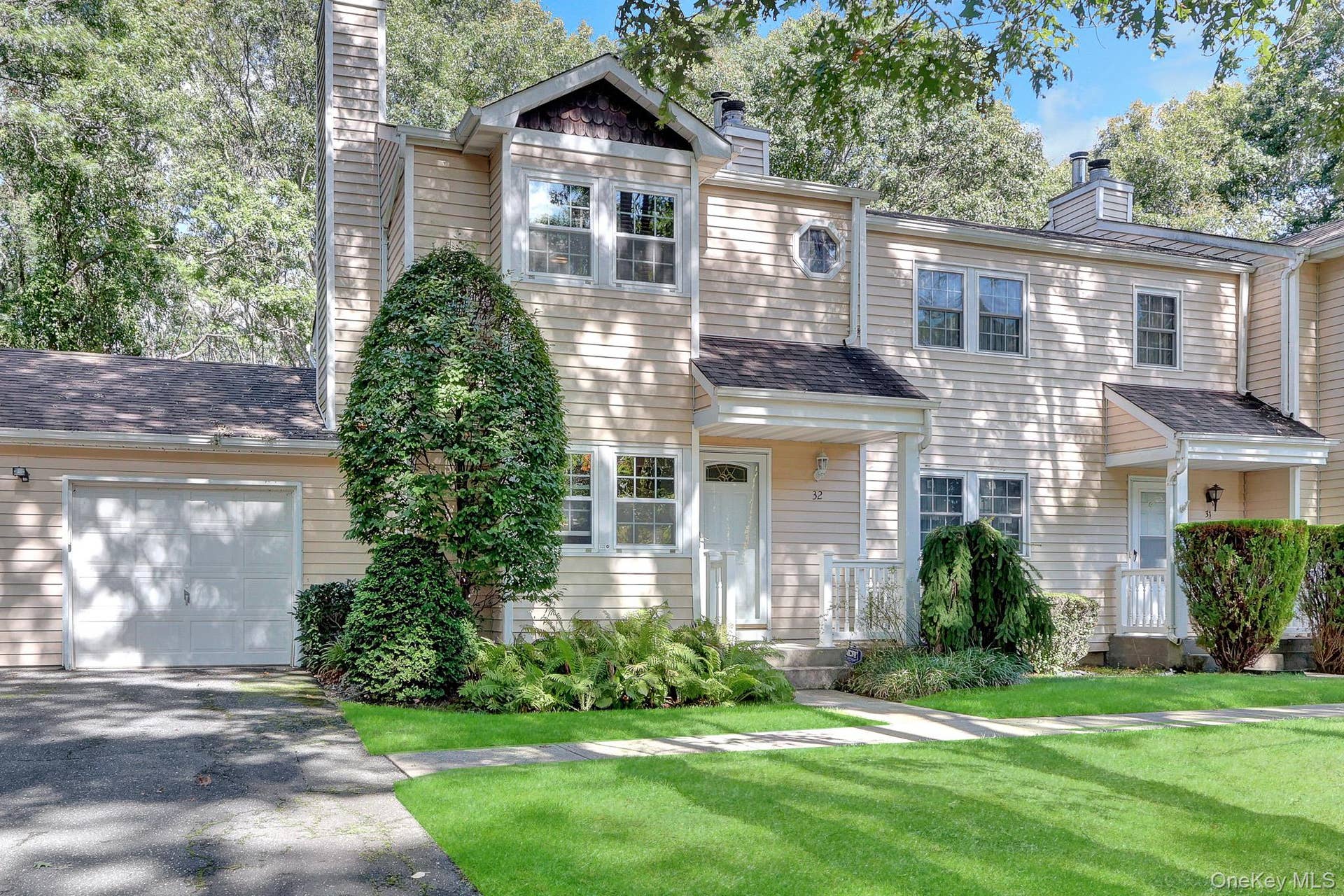 32 Huntington, Yaphank, NY 11980 32 Huntington, Yaphank, NY 11980
