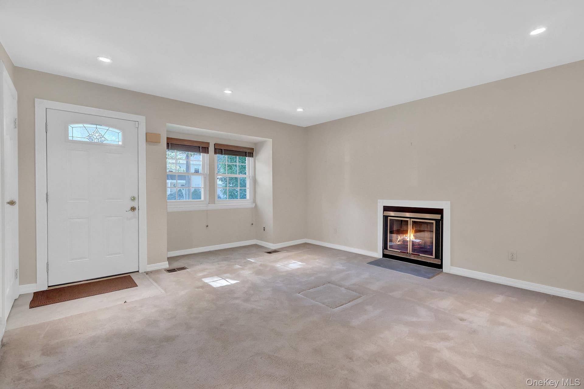 32 Huntington, Yaphank, NY 11980 32 Huntington, Yaphank, NY 11980
