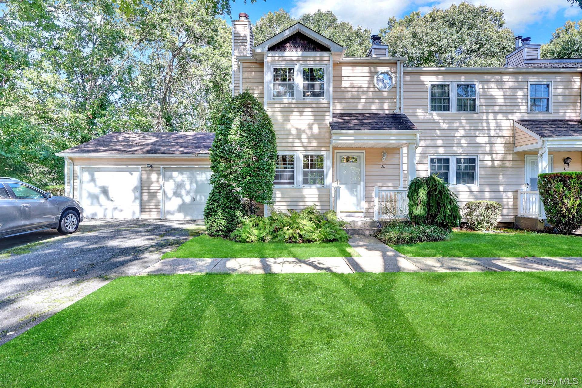 32 Huntington, Yaphank, NY 11980 32 Huntington, Yaphank, NY 11980
