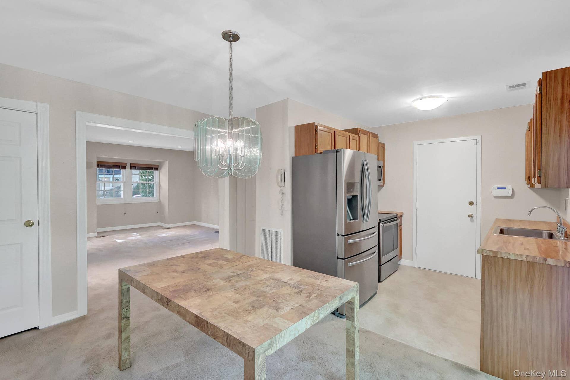 32 Huntington, Yaphank, NY 11980 32 Huntington, Yaphank, NY 11980