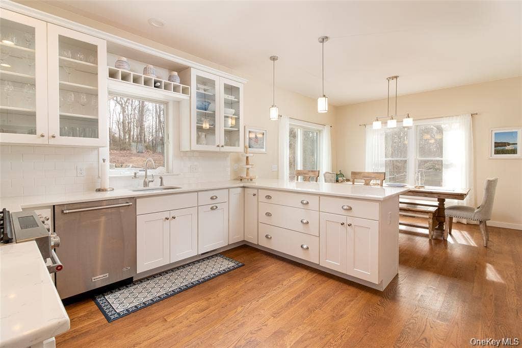485 Hickory Avenue, Southold, NY 11971 485 Hickory Avenue, Southold, NY 11971