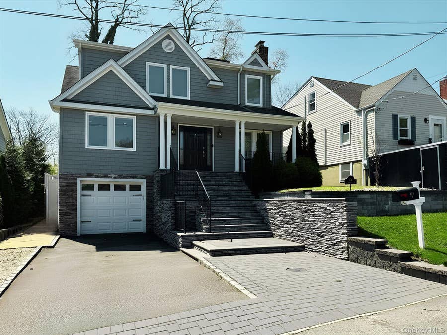 Property photo for 17 Prospect Street, Glen Head, NY