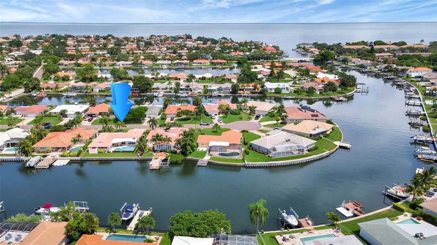 Property photo for 1951 MICHIGAN AVENUE NE, St Petersburg, FL