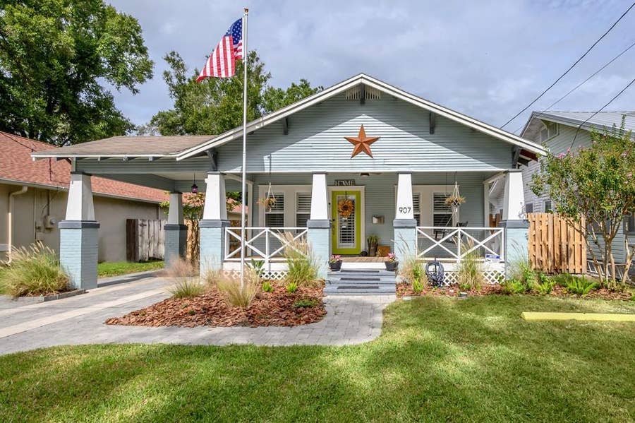 Property photo for 907 W WARREN AVENUE, Tampa, FL