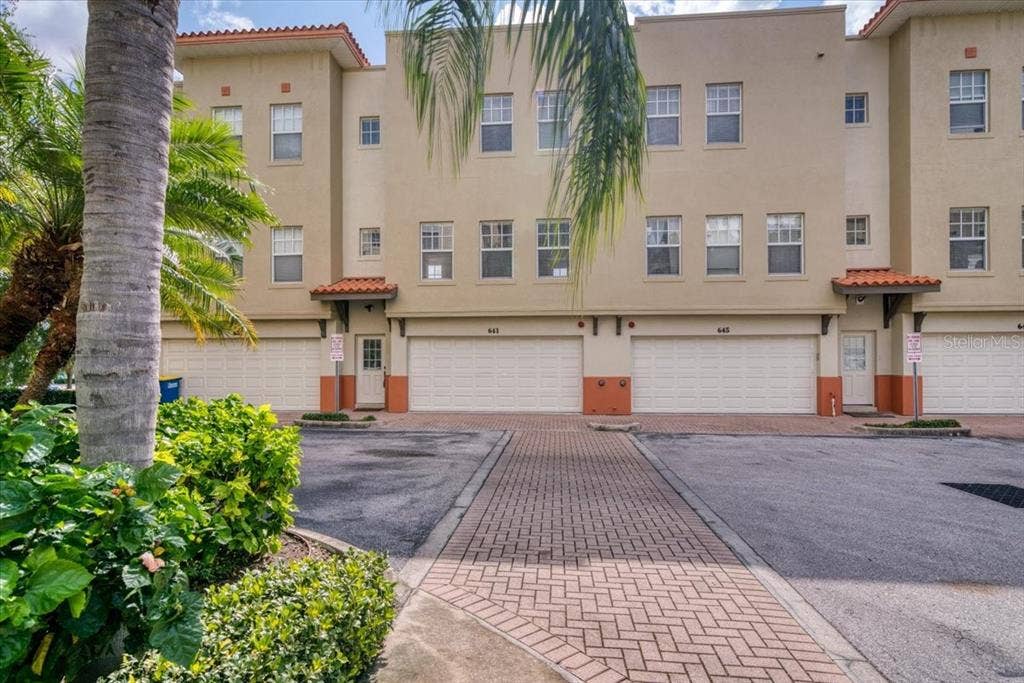 641 SIREN WIND LANE, Clearwater, FL 33756 641 SIREN WIND LANE, Clearwater, FL 33756