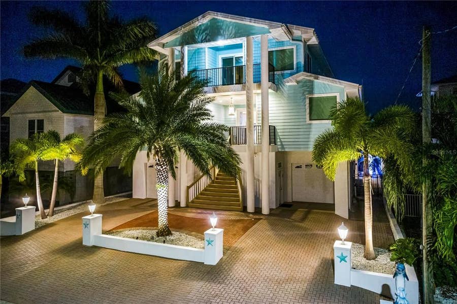 Property photo for 872 BAY POINT DRIVE, Madeira Beach, FL