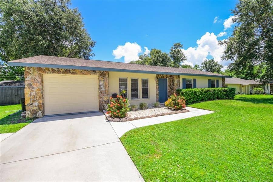 Property photo for 1526 RUSSELL AVENUE, Sarasota, FL