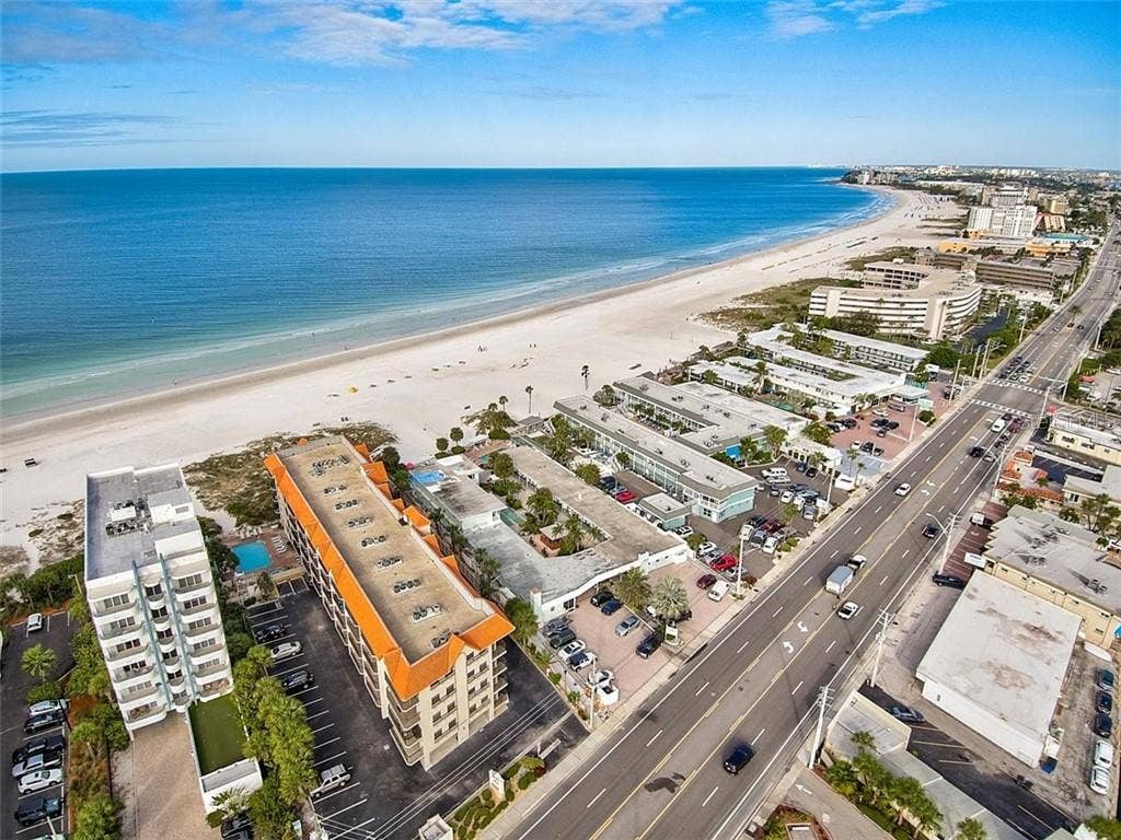 4000 GULF BOULEVARD, #506, St Pete Beach, FL 33706 4000 GULF BOULEVARD, #506, St Pete Beach, FL 33706