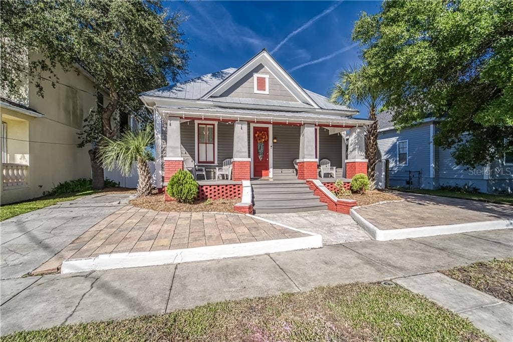 2523 W IVY STREET, Tampa, FL 33607 2523 W IVY STREET, Tampa, FL 33607