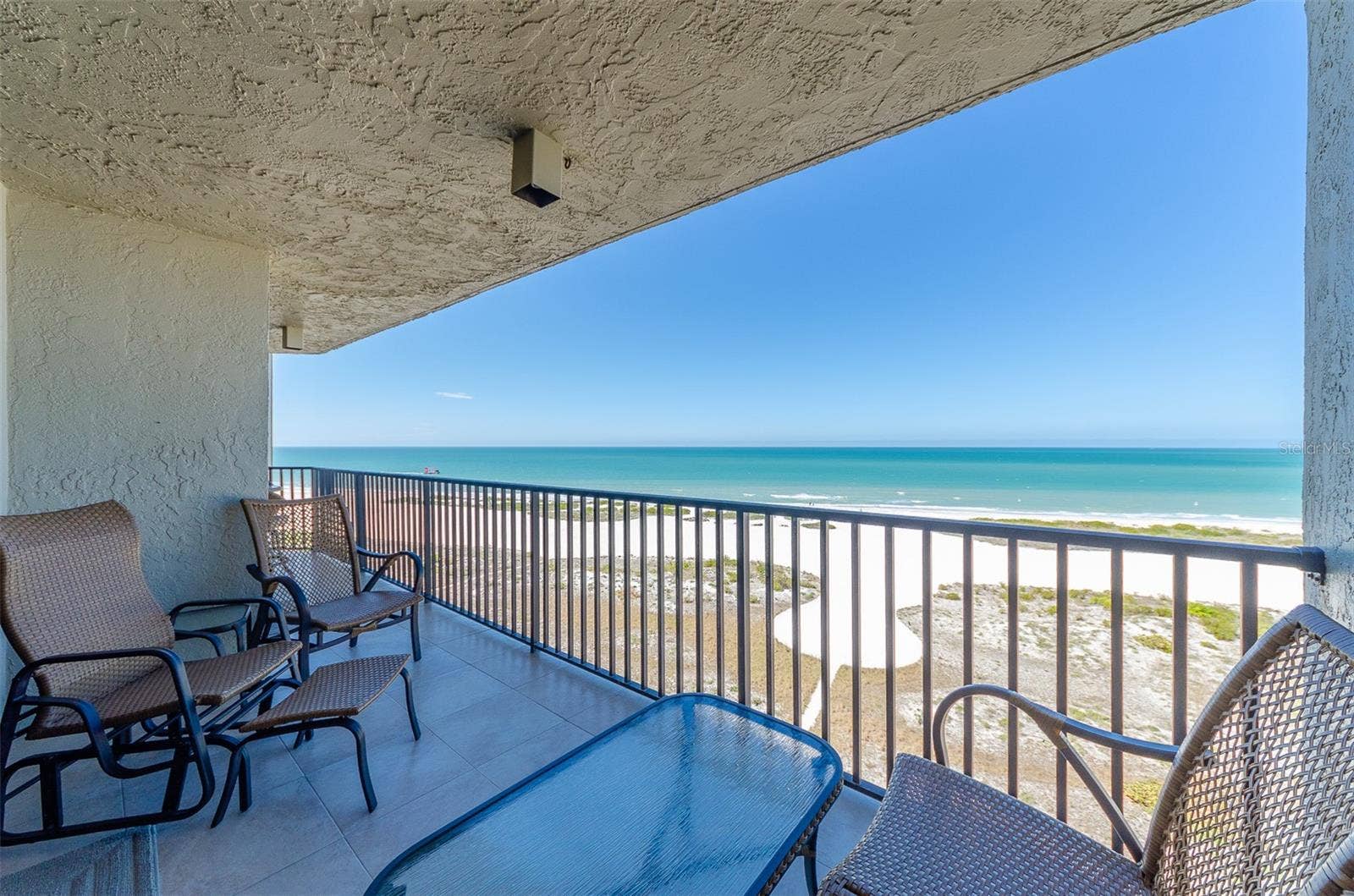 1290 GULF BOULEVARD, #907, Clearwater, FL 33767 1290 GULF BOULEVARD, #907, Clearwater, FL 33767