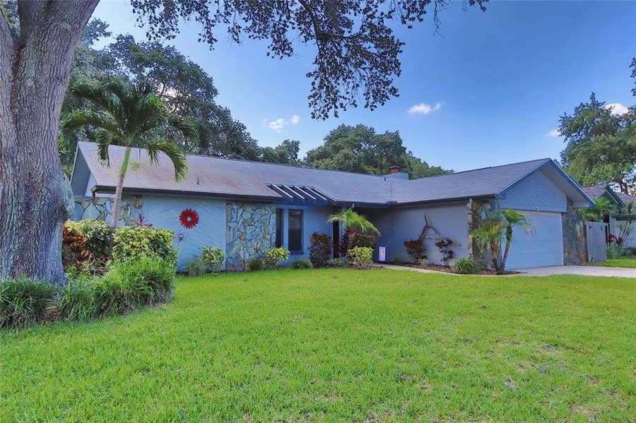 Property photo for 2013 KAMENSKY ROAD, Clearwater, FL