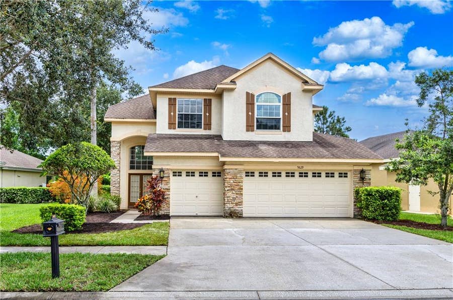Property photo for 9629 GRETNA GREEN DRIVE, Tampa, FL