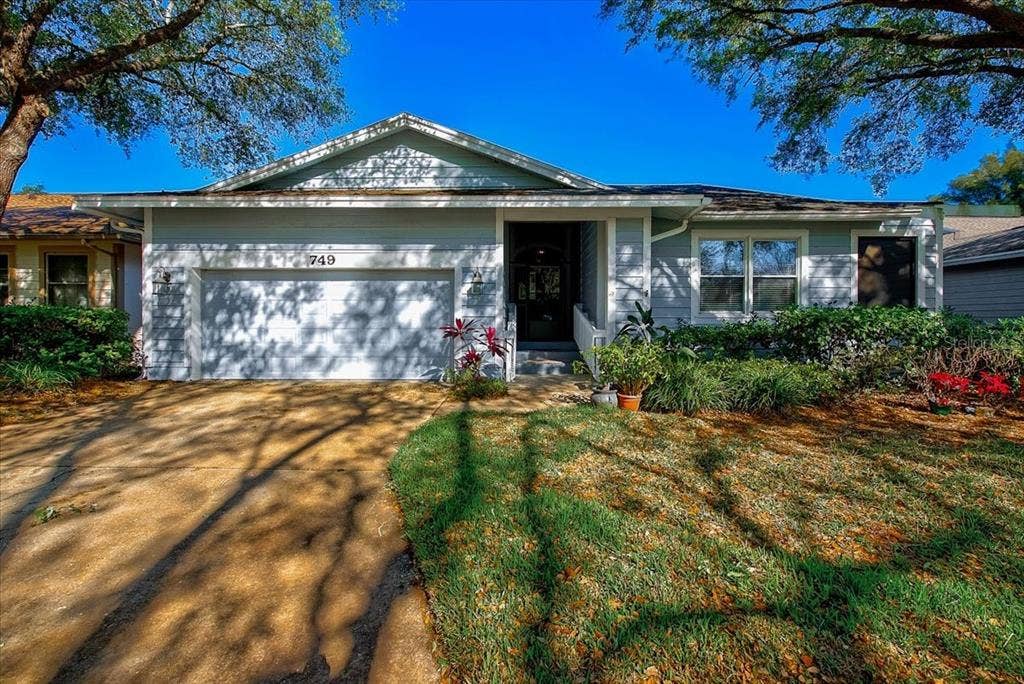 749 CAYA COSTA COURT NE, St Petersburg, FL 33702 749 CAYA COSTA COURT NE, St Petersburg, FL 33702
