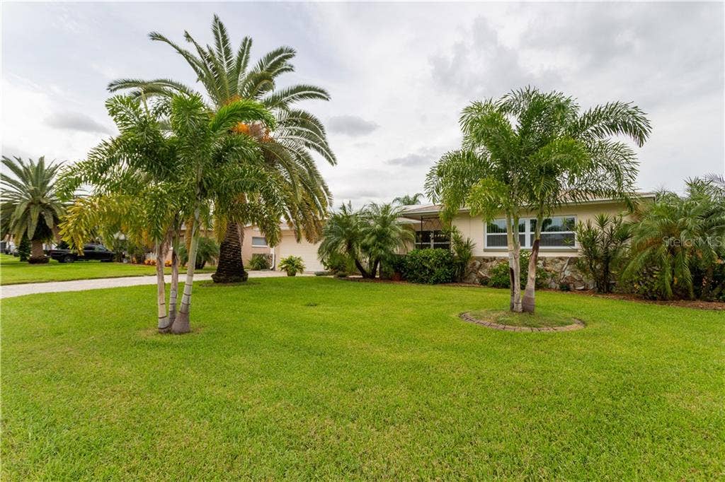 171 98TH AVENUE N, St Petersburg, FL 33702