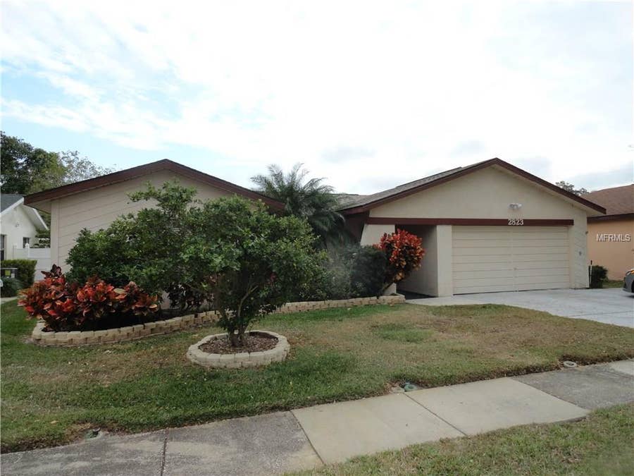Property photo for 2823 EAGLE RUN CIRCLE N, Clearwater, FL