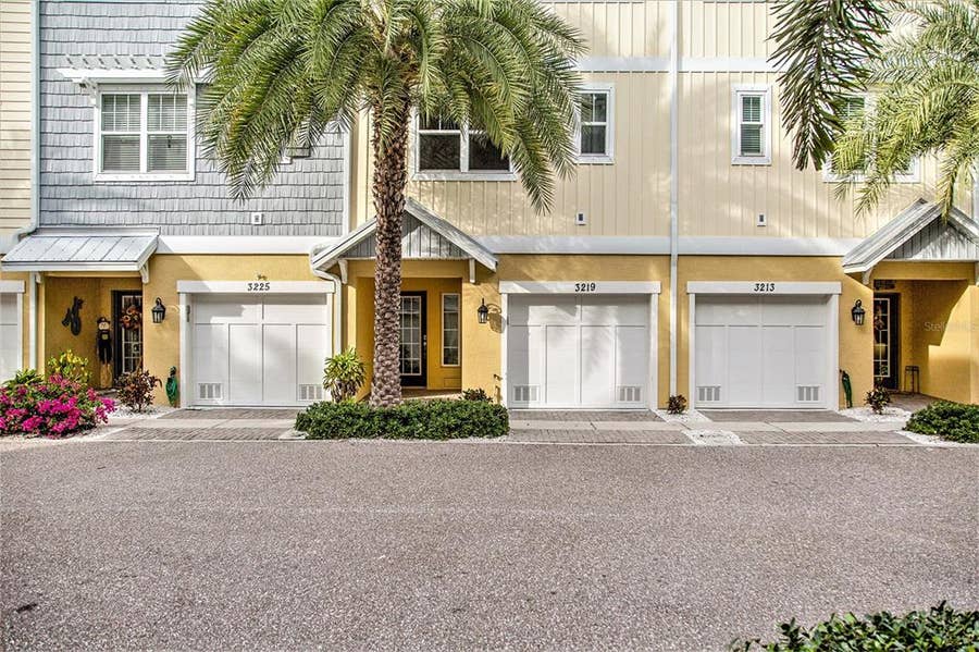 Property photo for 3219 NAUTICAL PLACE S, St Petersburg, FL