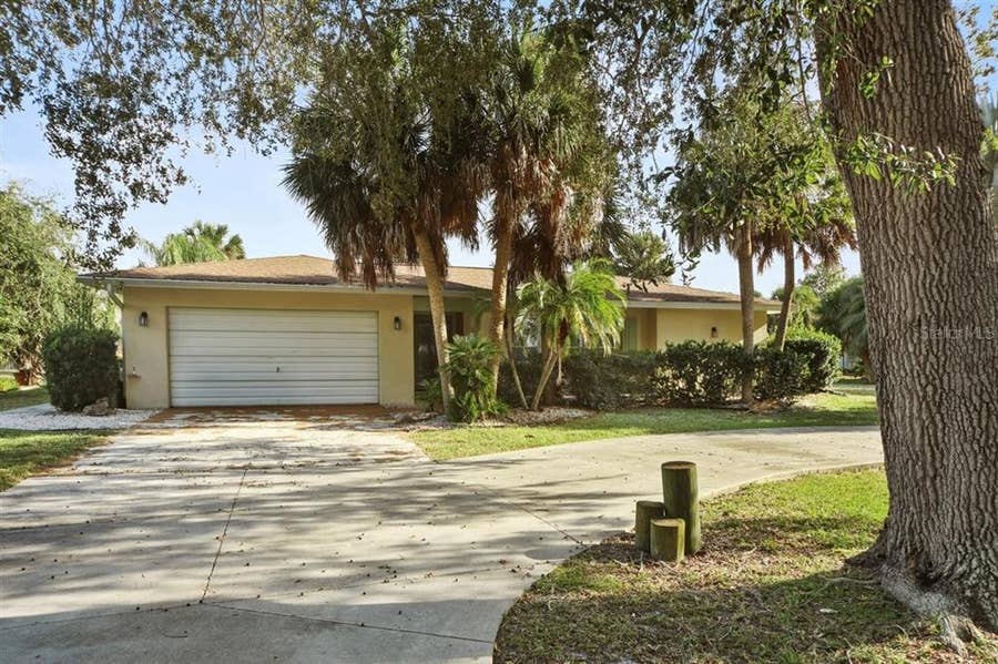 Property photo for 500 GREEN DOLPHIN DRIVE S, Placida, FL