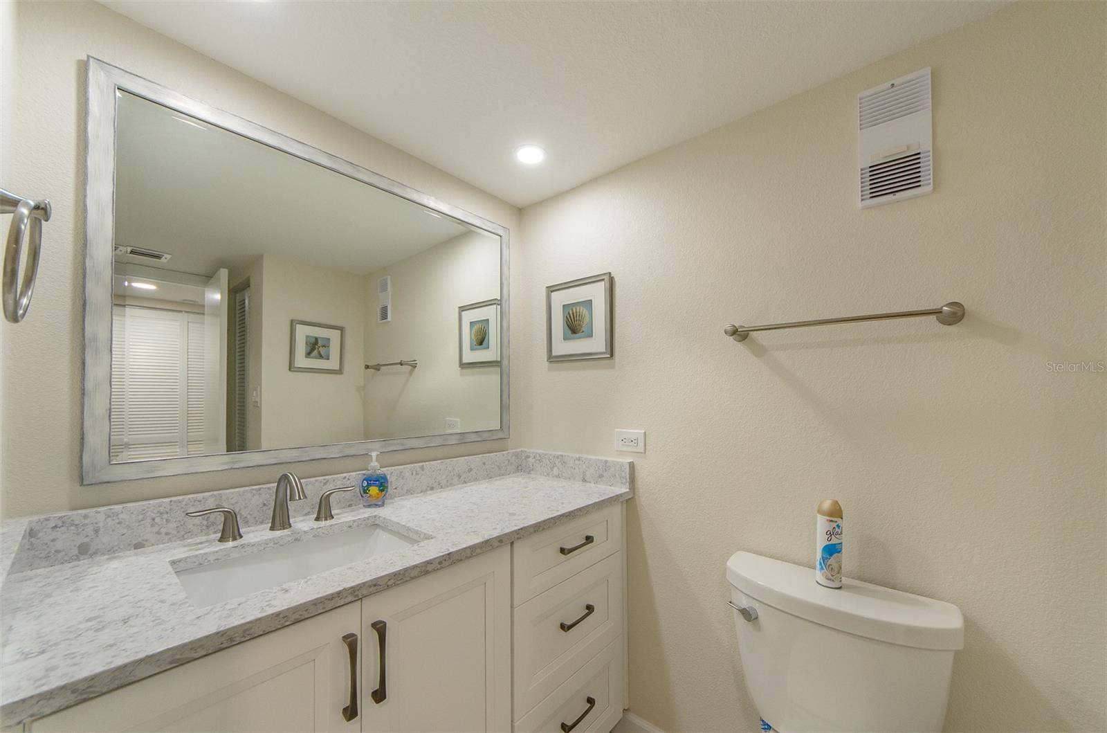 1290 GULF BOULEVARD, #907, Clearwater, FL 33767 1290 GULF BOULEVARD, #907, Clearwater, FL 33767