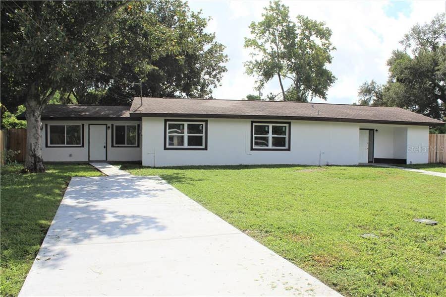 Property photo for 9 BELLEMEADE CIRCLE, Largo, FL