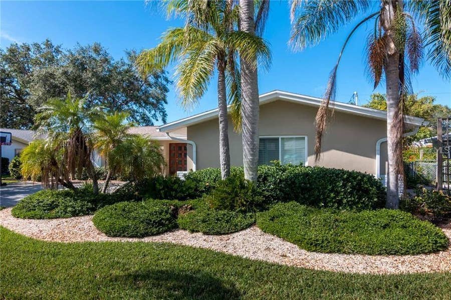 Property photo for 14048 STARBOARD DRIVE, Seminole, FL