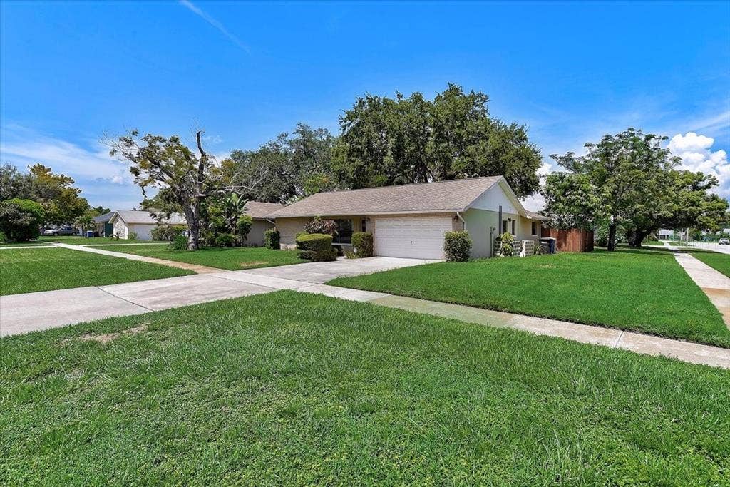 2924 STATE ROAD 590, Clearwater, FL 33759 2924 STATE ROAD 590, Clearwater, FL 33759