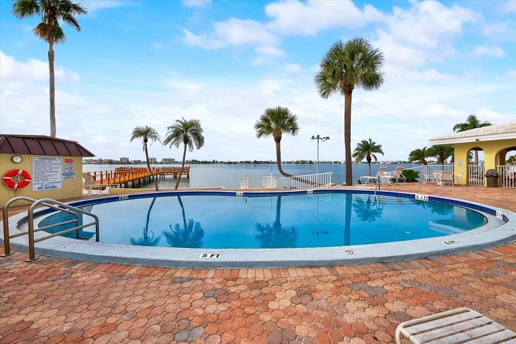 4775 COVE CIRCLE, #203, St Petersburg, FL 33708 4775 COVE CIRCLE, #203, St Petersburg, FL 33708
