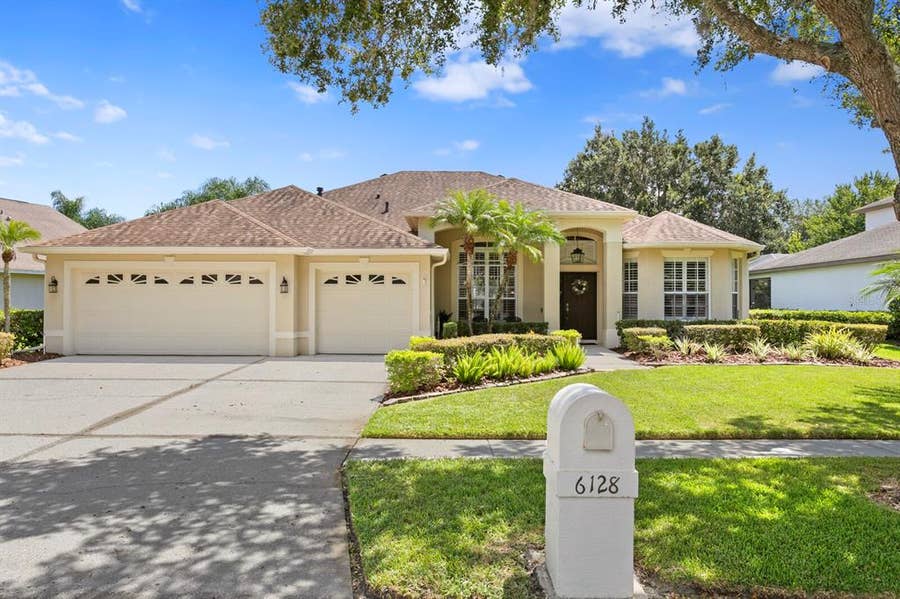 Property photo for 6128 SAVOY CIRCLE, Lutz, FL