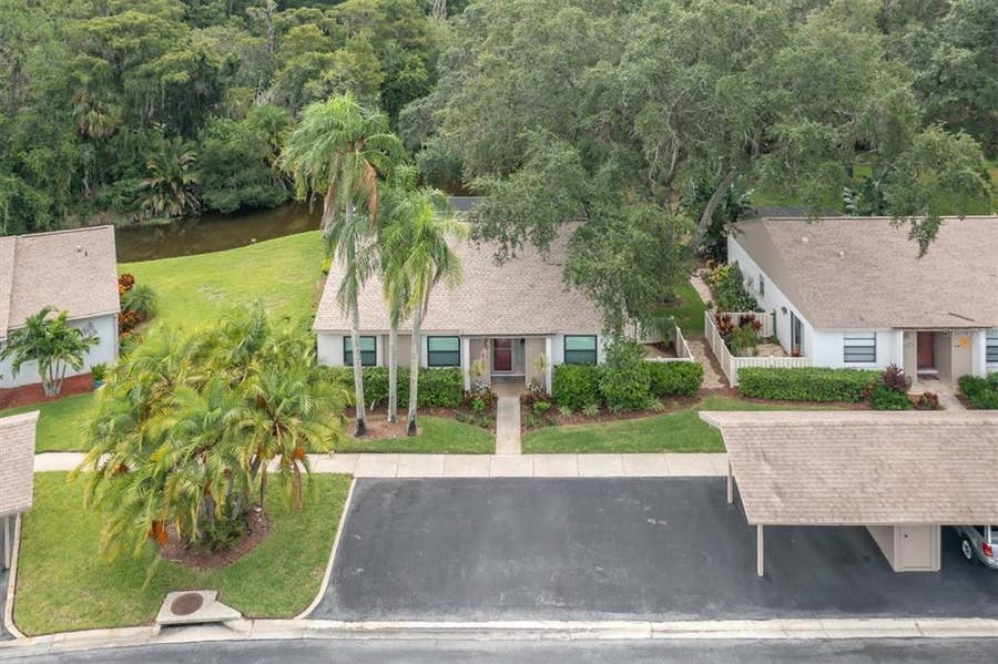 Property photo for 20 MICHAELS CIRCLE, Oldsmar, FL