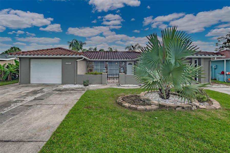 Property photo for 9820 ISLAND HARBOR DRIVE, Port Richey, FL