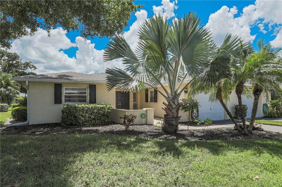 Property photo for 6986 W COUNTRY CLUB DRIVE N, #6986, Sarasota, FL