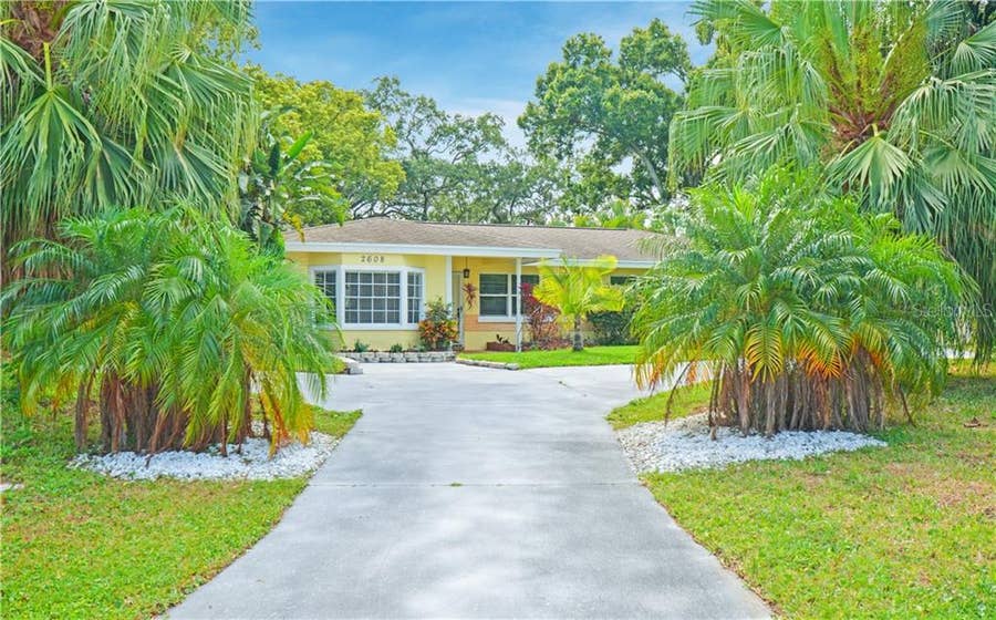 Property photo for 2608 OAKWOOD DRIVE, Largo, FL