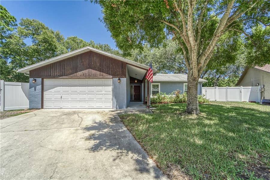 Property photo for 2546 ISLANDER COURT, Palm Harbor, FL