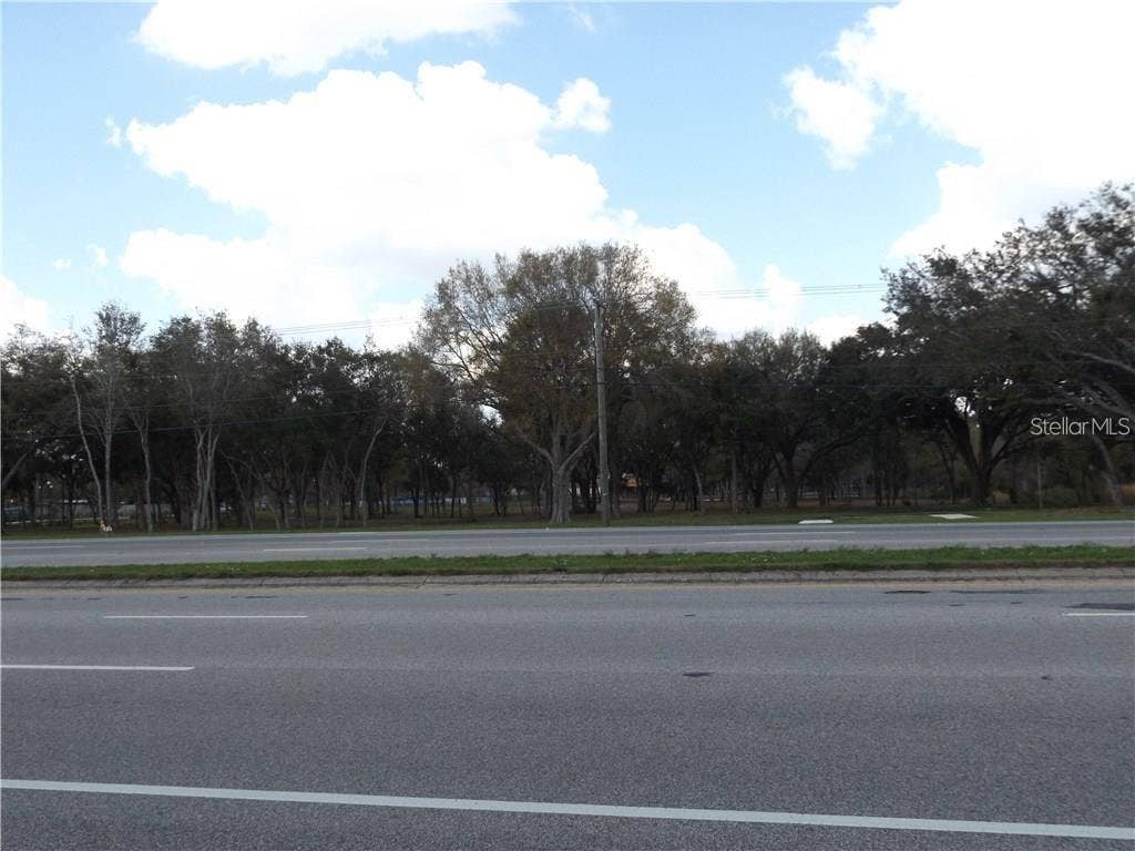 10490 VENTURA BLVD., Tampa, FL 33619 10490 VENTURA BLVD., Tampa, FL 33619