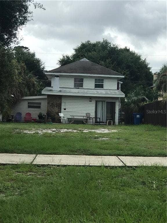 135 18TH AVENUE S, St Petersburg, FL 33705 135 18TH AVENUE S, St Petersburg, FL 33705