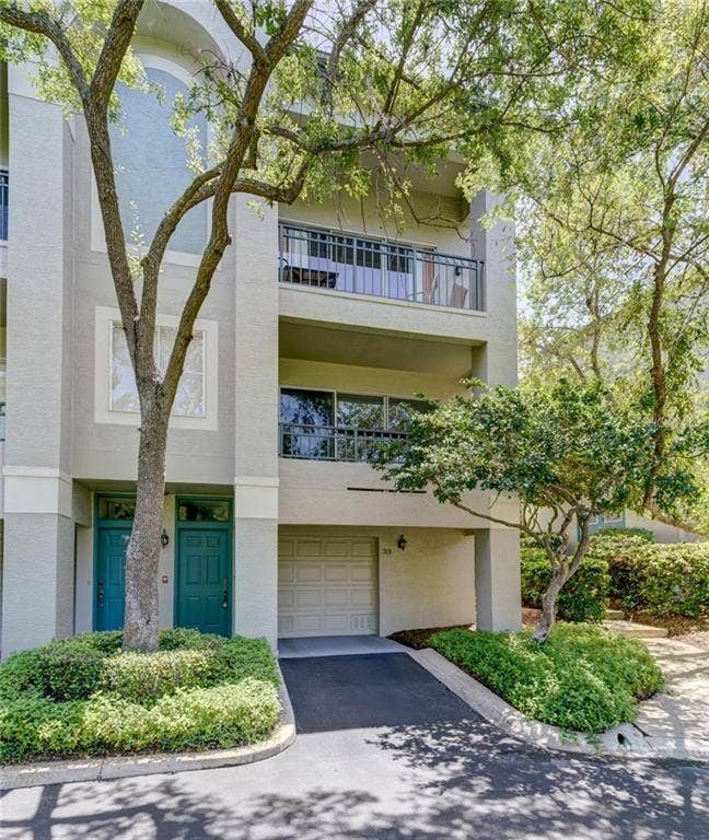 Property photo for 713 MAINSAIL DRIVE, Tampa, FL