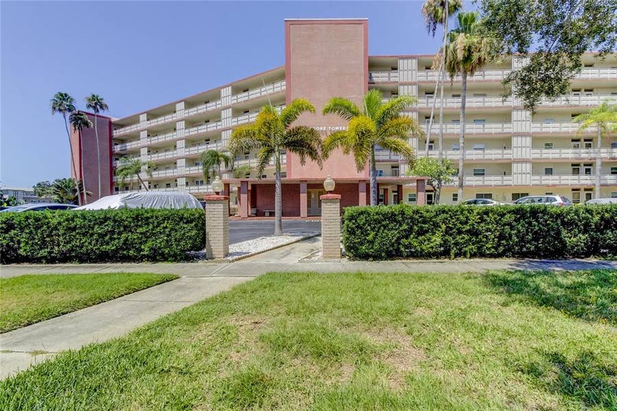 Property photo for 1868 SHORE DRIVE S, #208, South Pasadena, FL