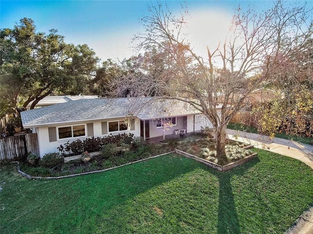 2323 ANNA AVENUE, Clearwater, FL 33765 2323 ANNA AVENUE, Clearwater, FL 33765