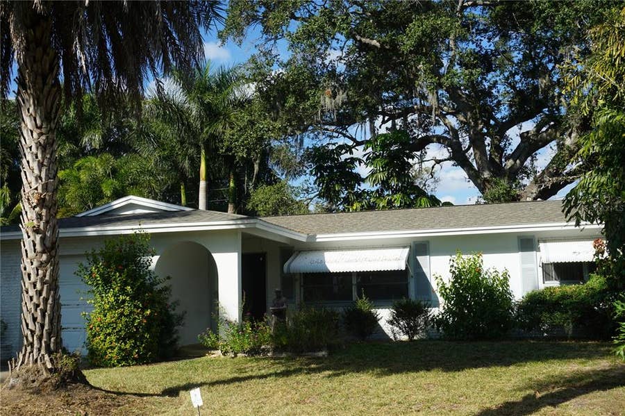 Property photo for 3377 SHORE DRIVE, Largo, FL