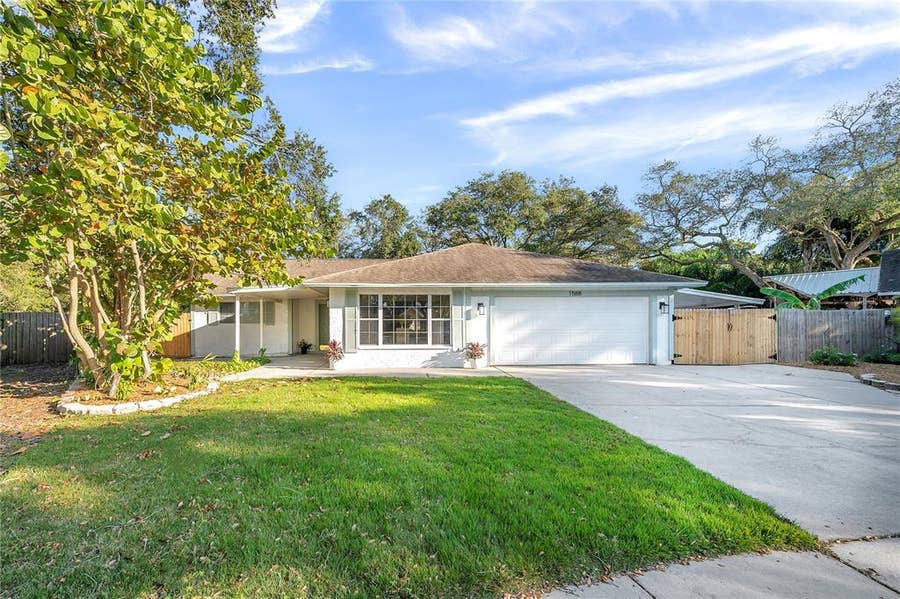 Property photo for 1588 COLONY COURT, Palm Harbor, FL