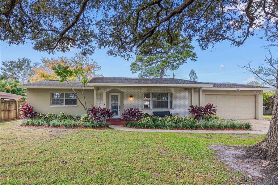 Property photo for 1110 IRENE AVENUE, Largo, FL