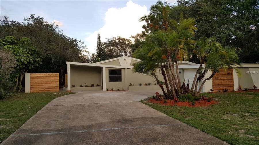 Property photo for 624 OLEANDER WAY S, South Pasadena, FL