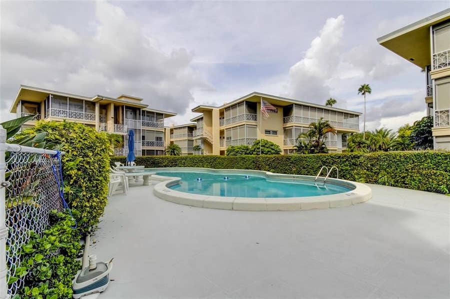 Property photo for 1048 N SHORE DRIVE NE, #2, St Petersburg, FL