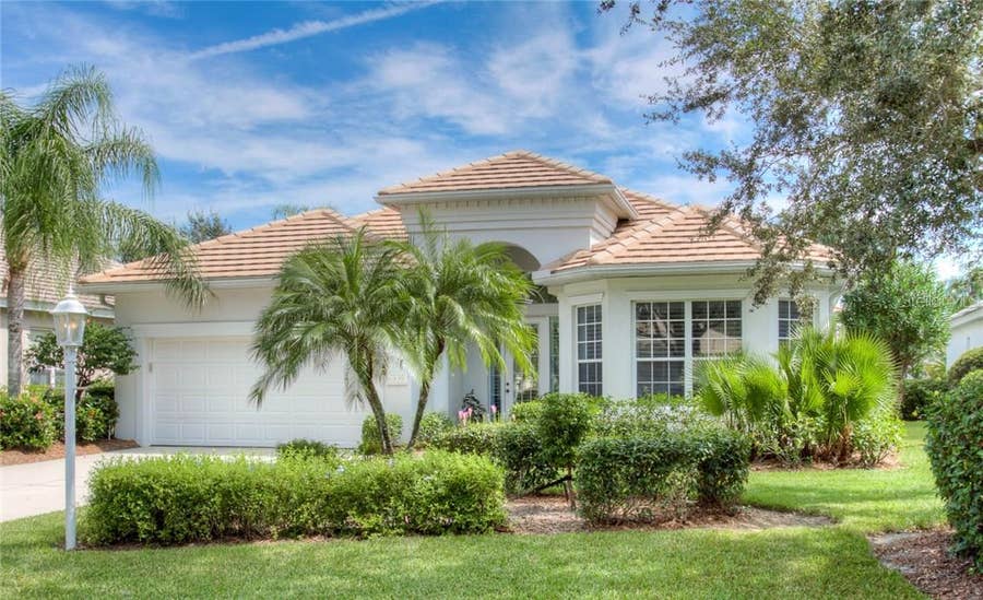 Property photo for 6939 LENNOX PLACE, University Park, FL