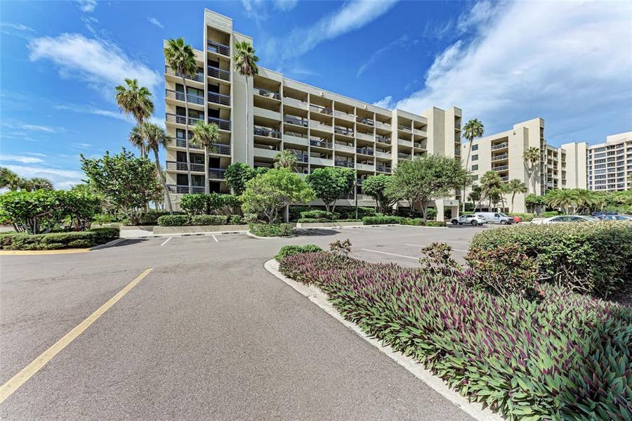 Property photo for 1135 GULF OF MEXICO DRIVE, #504, Longboat Key, FL