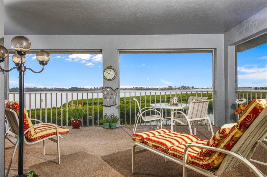 Property photo for 1215 EDGEWATER CIRCLE, #1215, Bradenton, FL