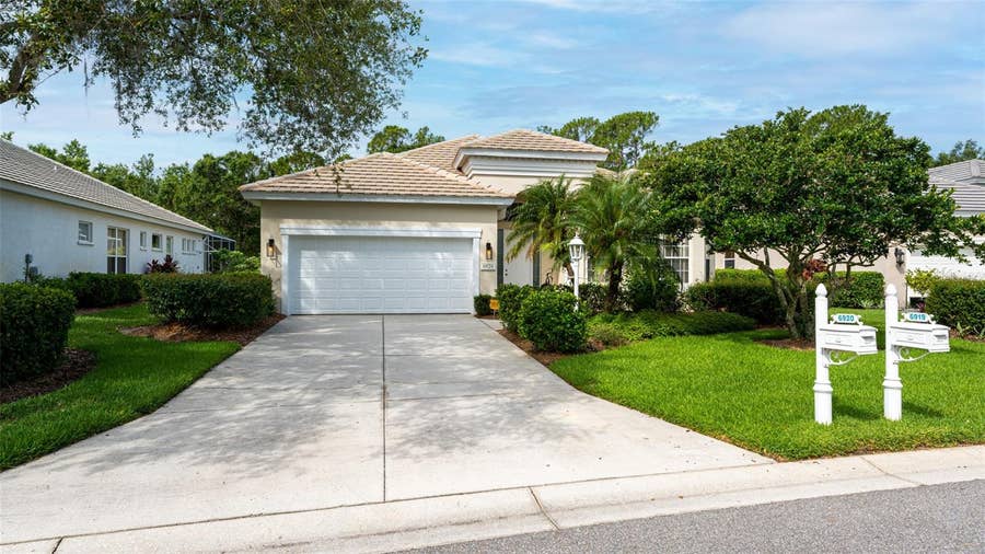 Property photo for 6920 LENNOX PLACE, University Park, FL