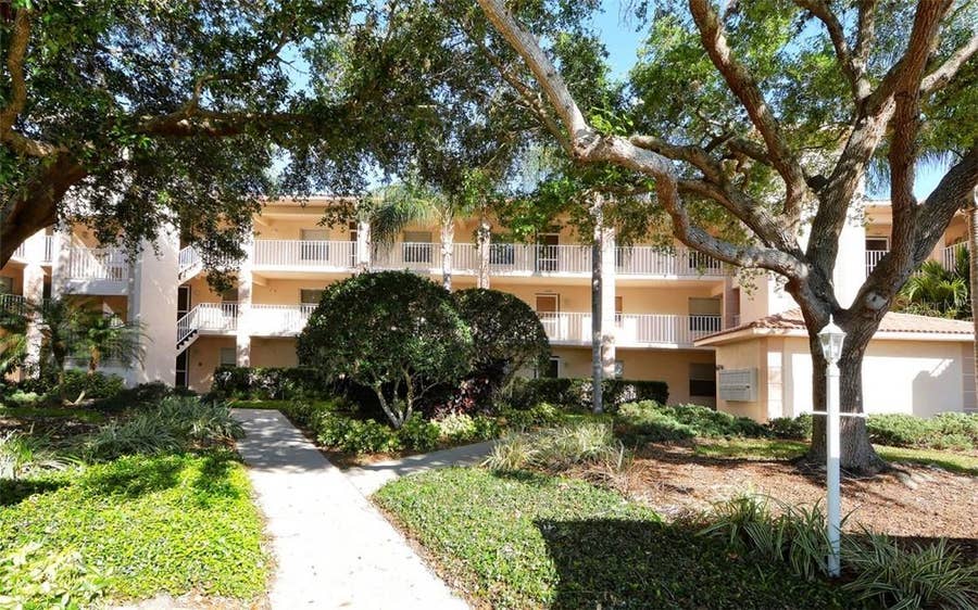 Property photo for 9300 CLUBSIDE CIRCLE, #1307, Sarasota, FL